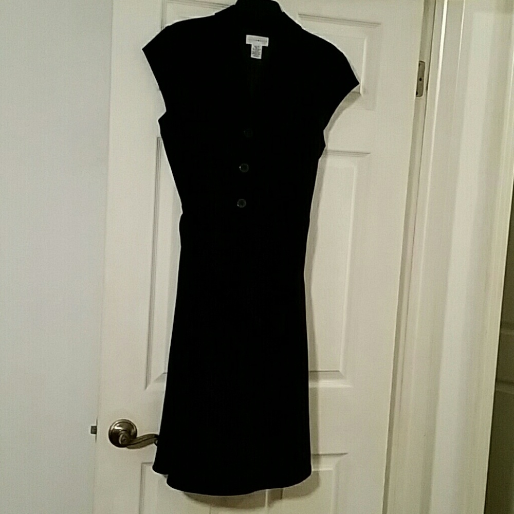 Black dress w/belt